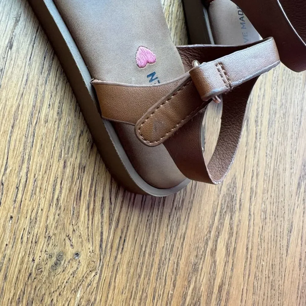 Steve Madden Tan and Cream Raffie Girls Youth 12 Sandals